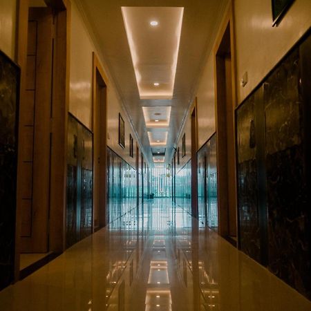 Dimāpur Hotel Grand Lotus מראה חיצוני תמונה