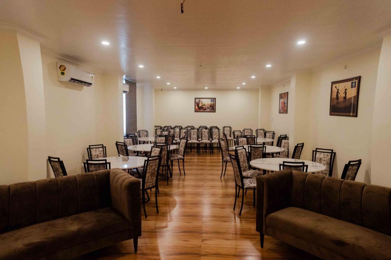Dimāpur Hotel Grand Lotus מראה חיצוני תמונה
